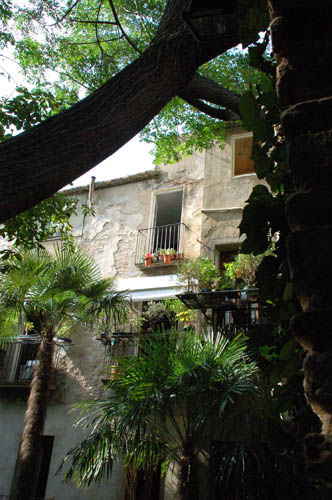 building2