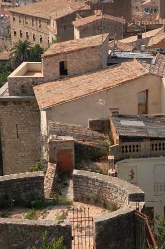 wall watchtower